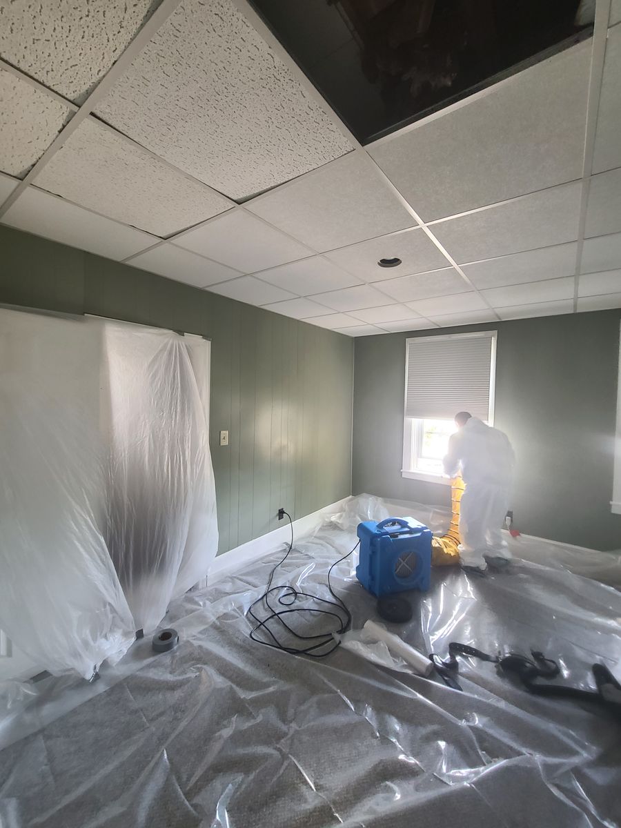 Lead containment work