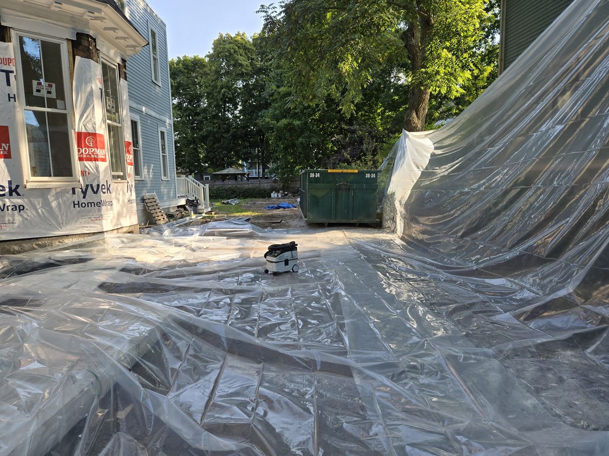 Lead containment work