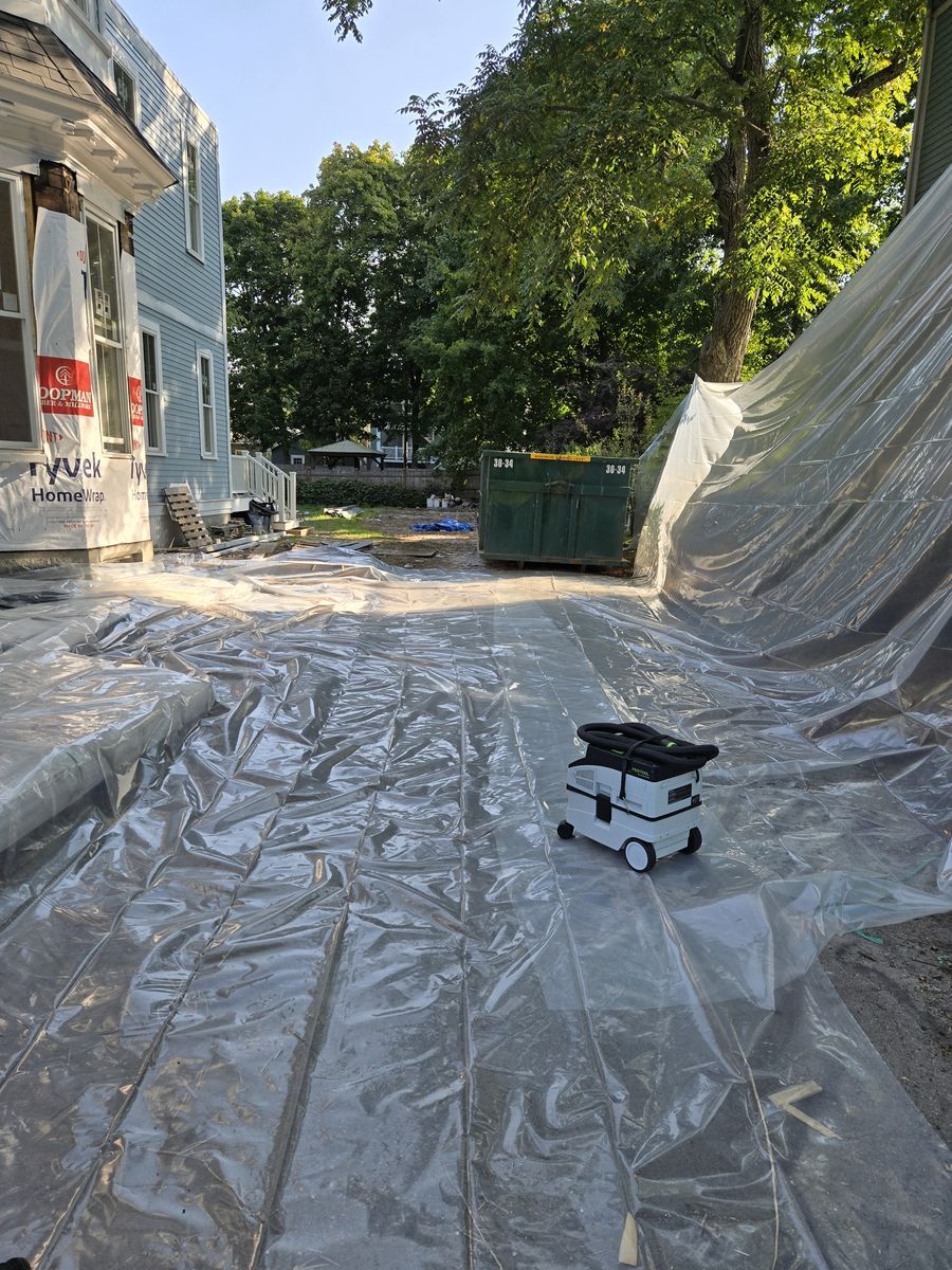 Lead containment work