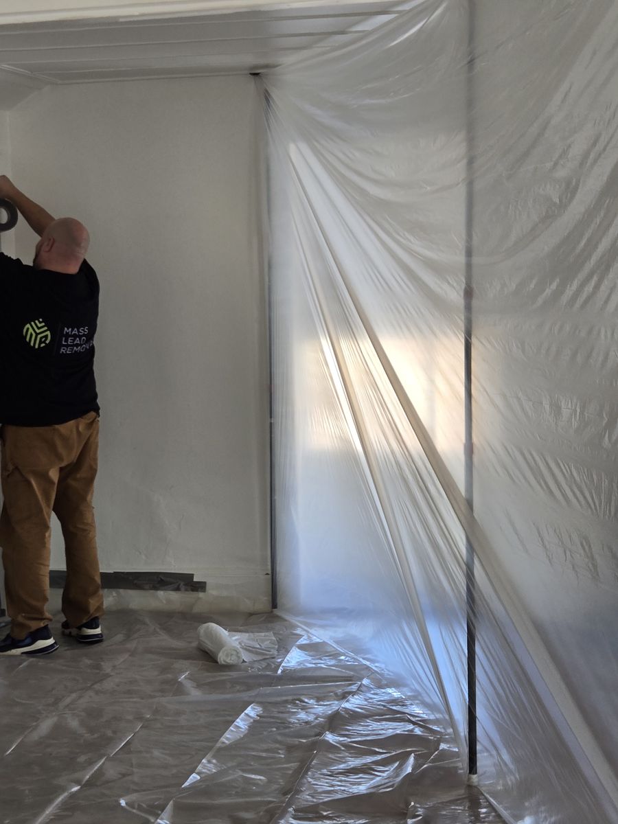 Lead containment work