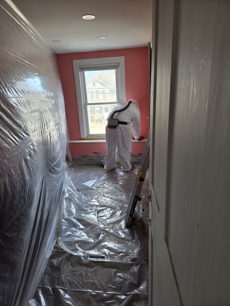 Lead containment work