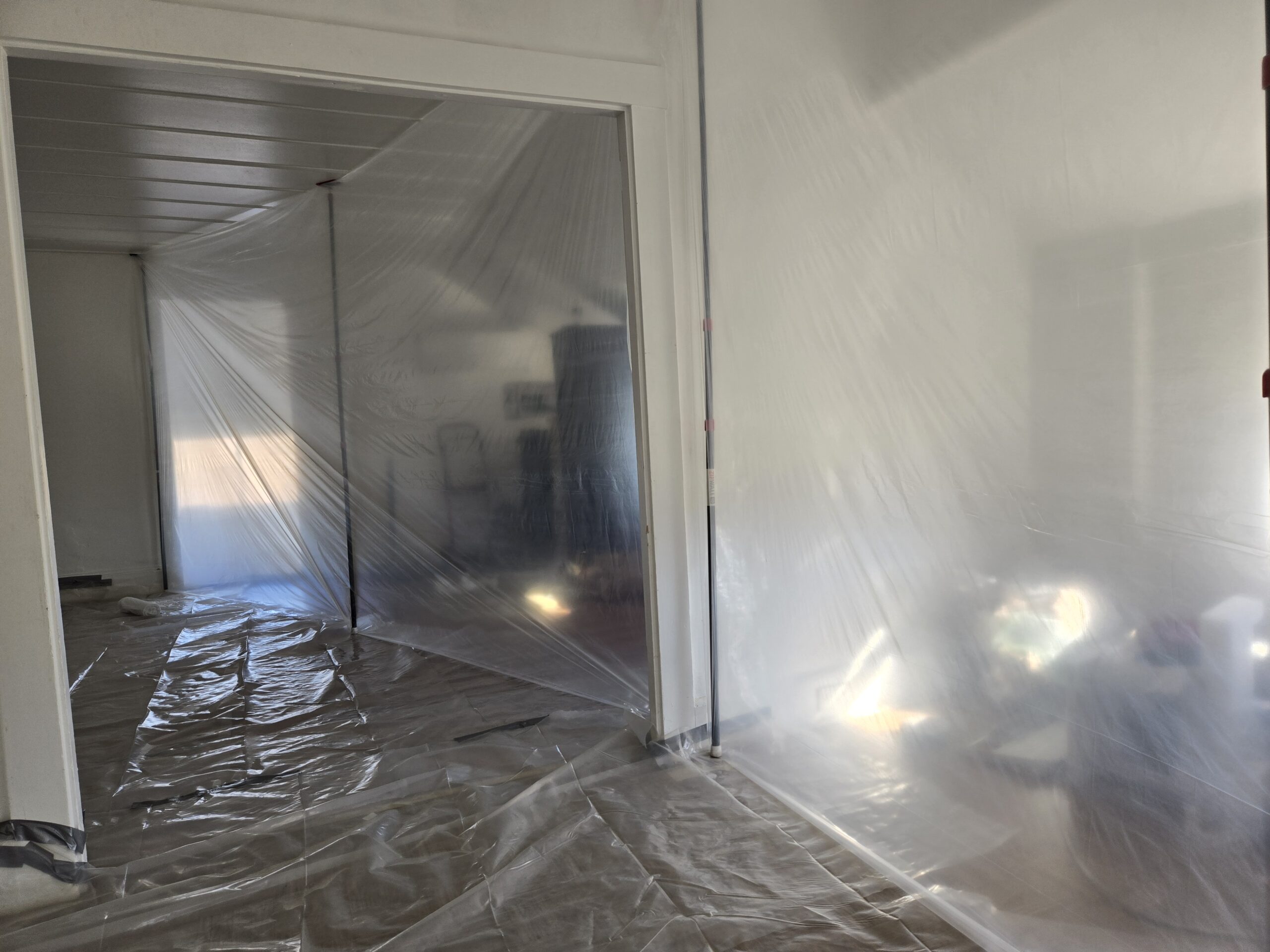 Lead abatement project - Professional containment setup